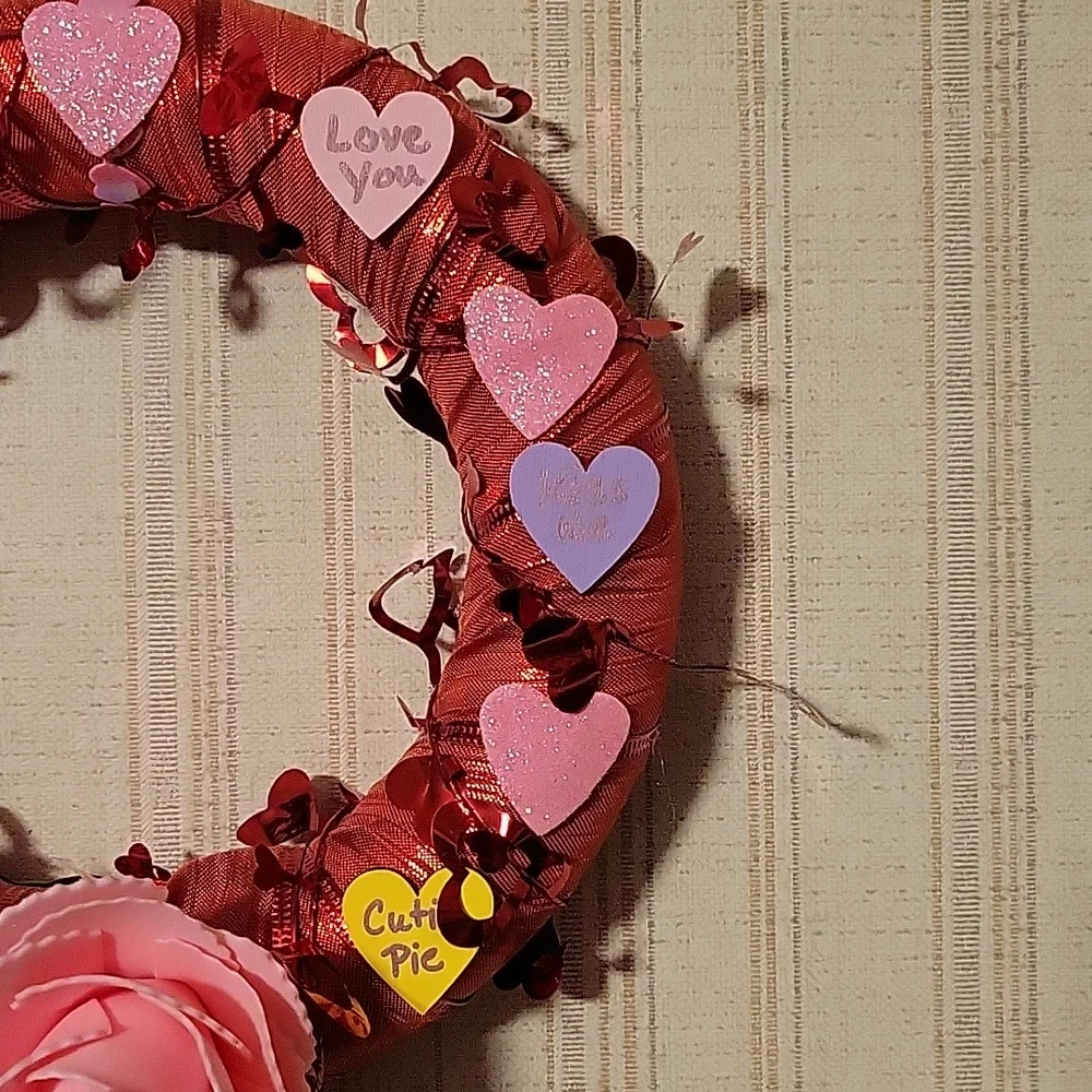 HAND CRAFTED WREATH VALENTINE'S CONVERSATION HEARTS AND ROSE